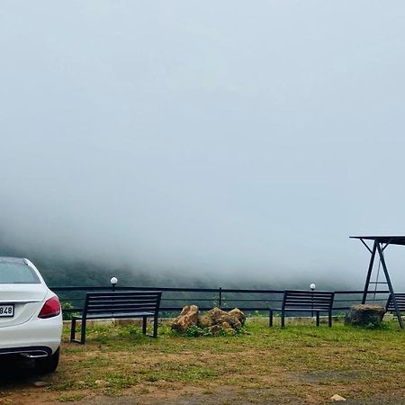 Hill Monk - Whispering Mist Hotel Vagamon Exterior photo